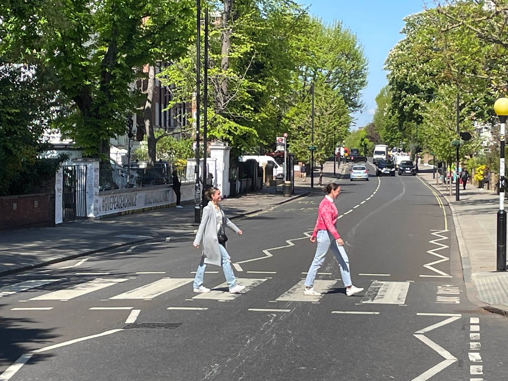 Beatles Magical Mystery London Walking