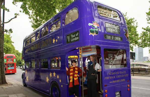 Sightseeingbuss med Harry Potter-filmsteder